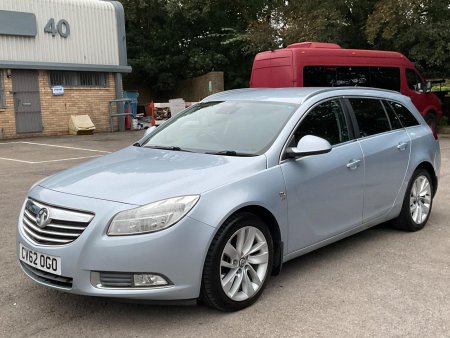 VAUXHALL INSIGNIA 2.0 CDTi ecoFLEX SRi Nav Sports Tourer Euro 5 (s/s) 5dr