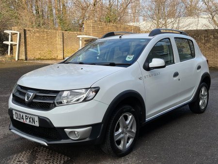 DACIA SANDERO STEPWAY 0.9 TCe Laureate Euro 5 5dr